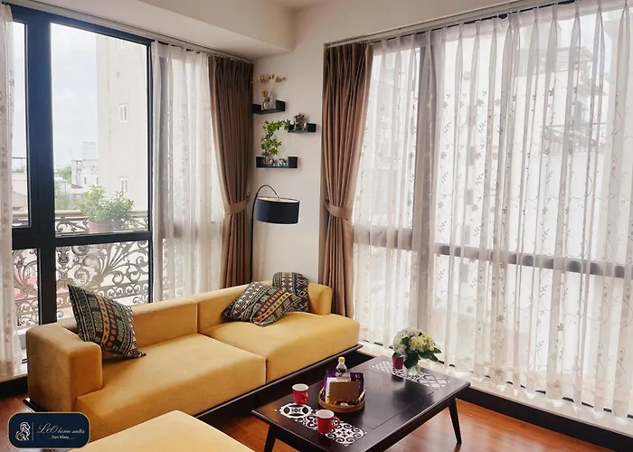Home Suites -Natural Light -Projector -Spacious - 2Br Incenter