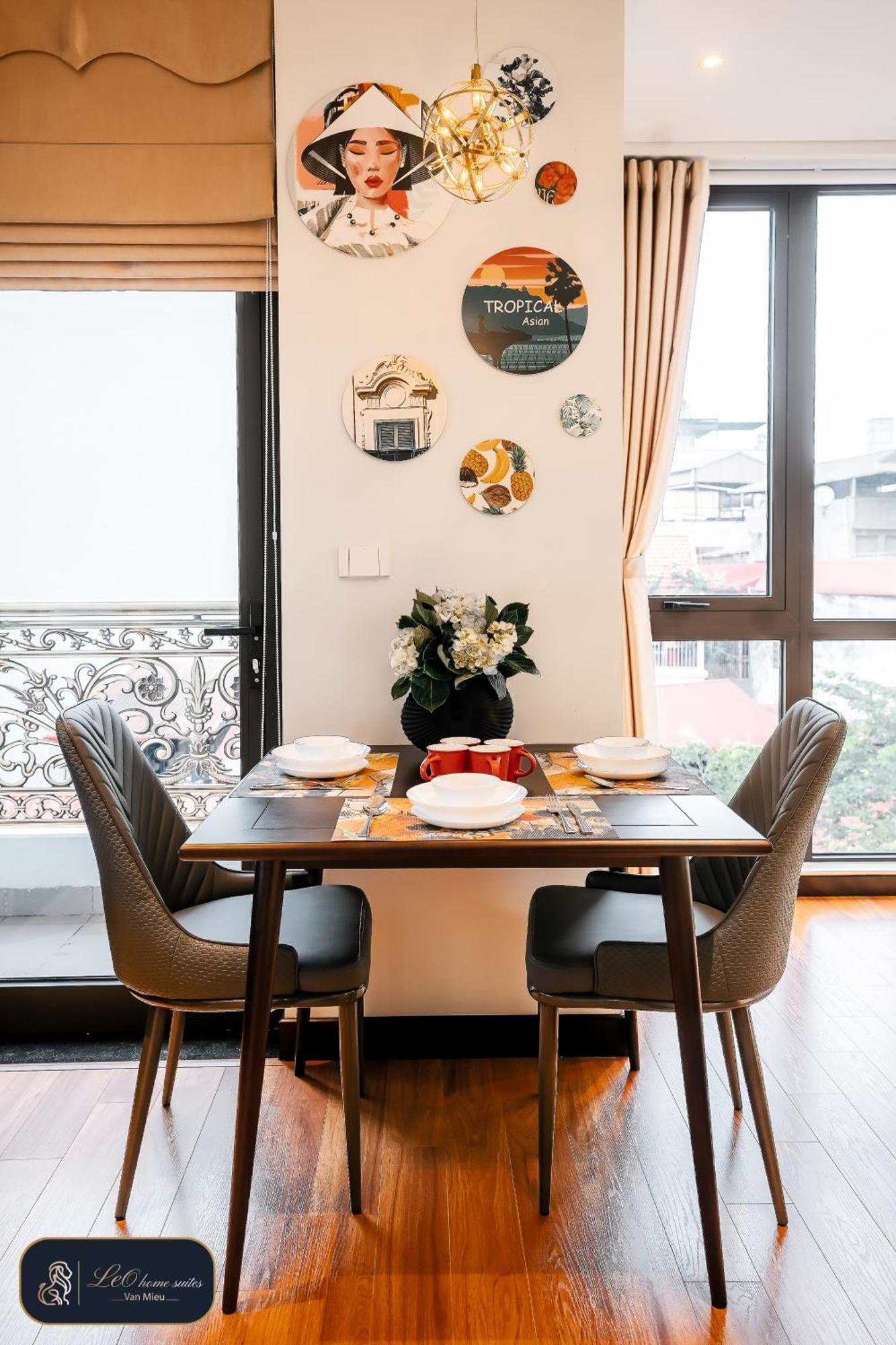 -natural Light -projector -spacious - 2br Incenter * Hanoï