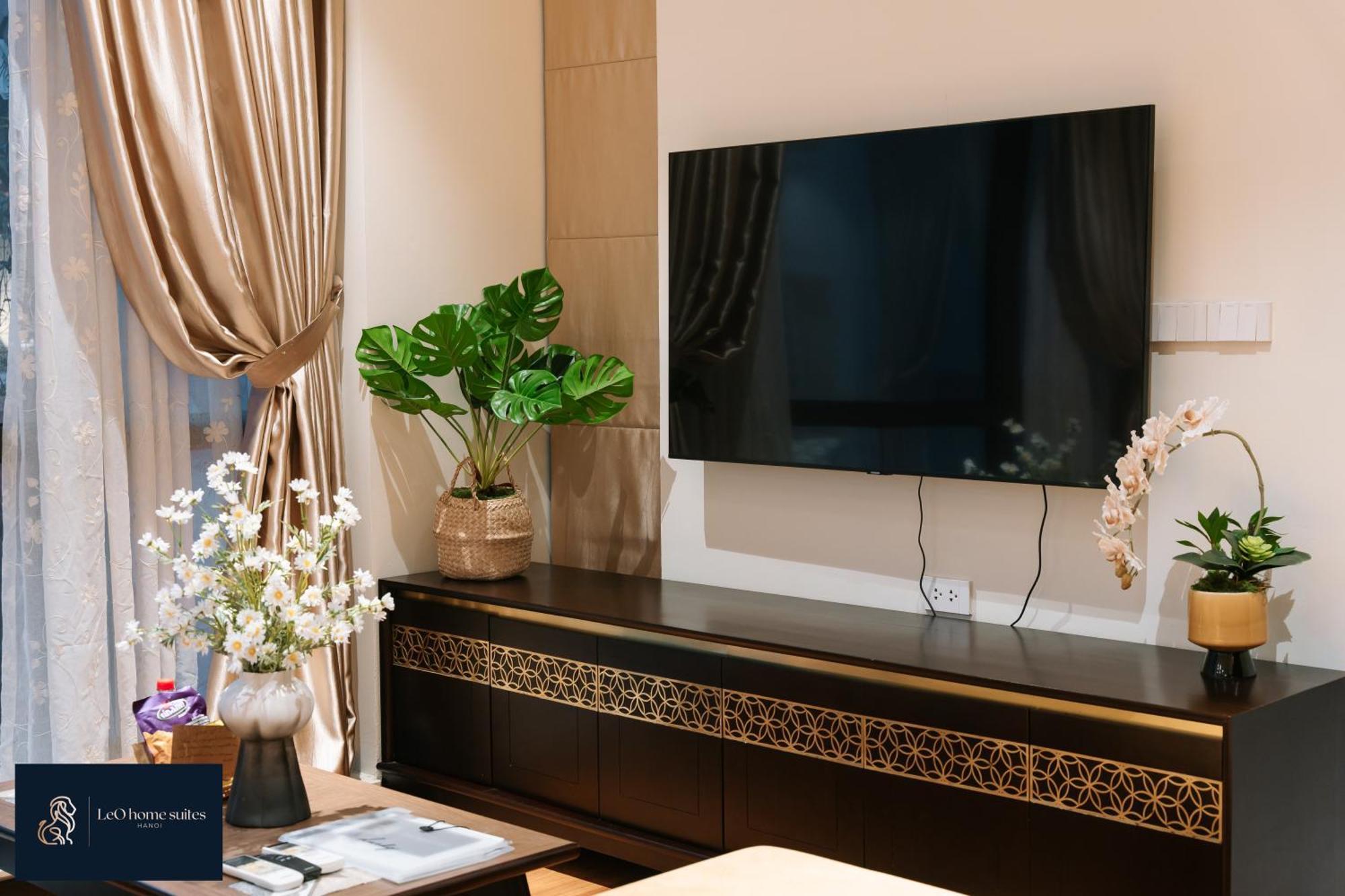 -natural Light -projector -spacious - 2br Incenter Hanoï