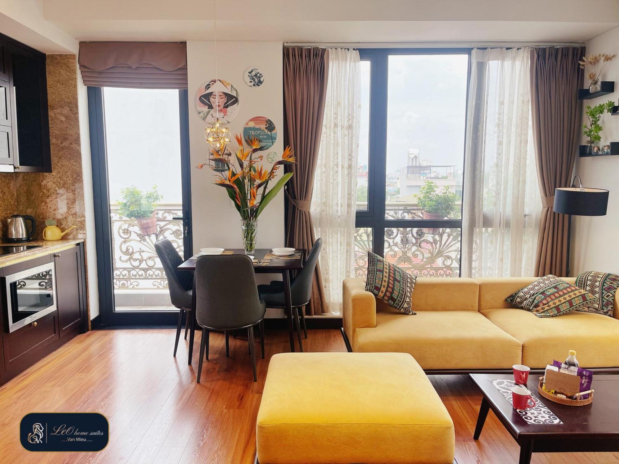 -natural Light -projector -spacious - 2br Incenter Hanoï